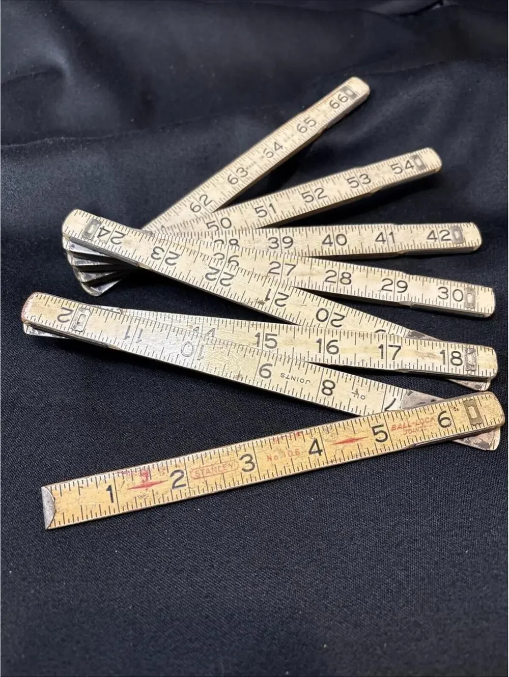 Lot of 2 Vintage 72" 6ft Folding Wooden Rulers STANLEY Tools Zig Zag Yellow - Picture 6 of 8